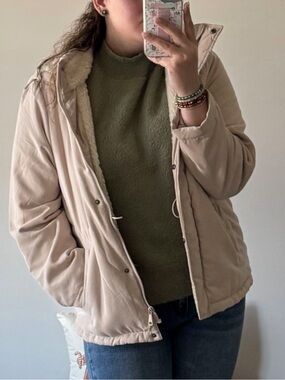 Beige Sherpa-Lined Hooded Jacket - Women's Cozy Outerwear